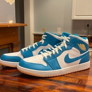 AIR JORDAN RETRO 1 MID CASUAL SHOES Size 16 MENS